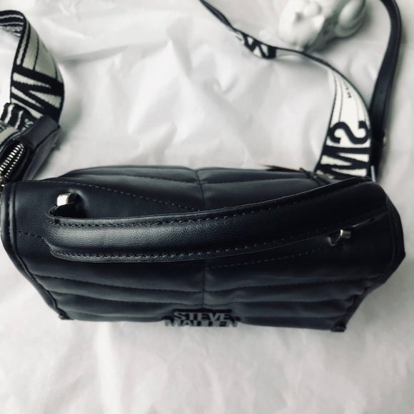 STEVE MADDEN Black BZOLA Crossbody / Top Handle Bag  Airpods Pouch - Picture 4 of 11